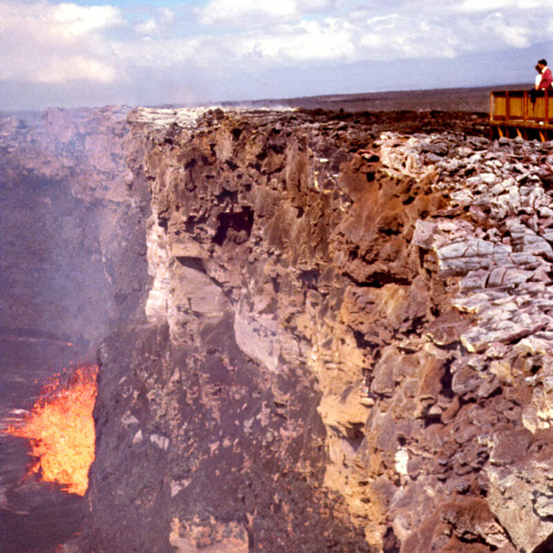 The viewing platform of the caldera at Volcanoes National Park in Hawaii